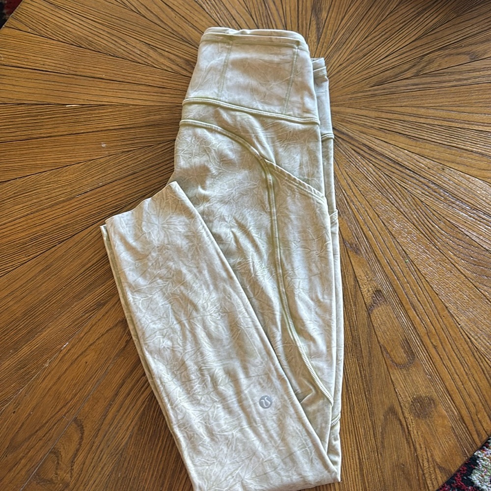 Lulu leggings